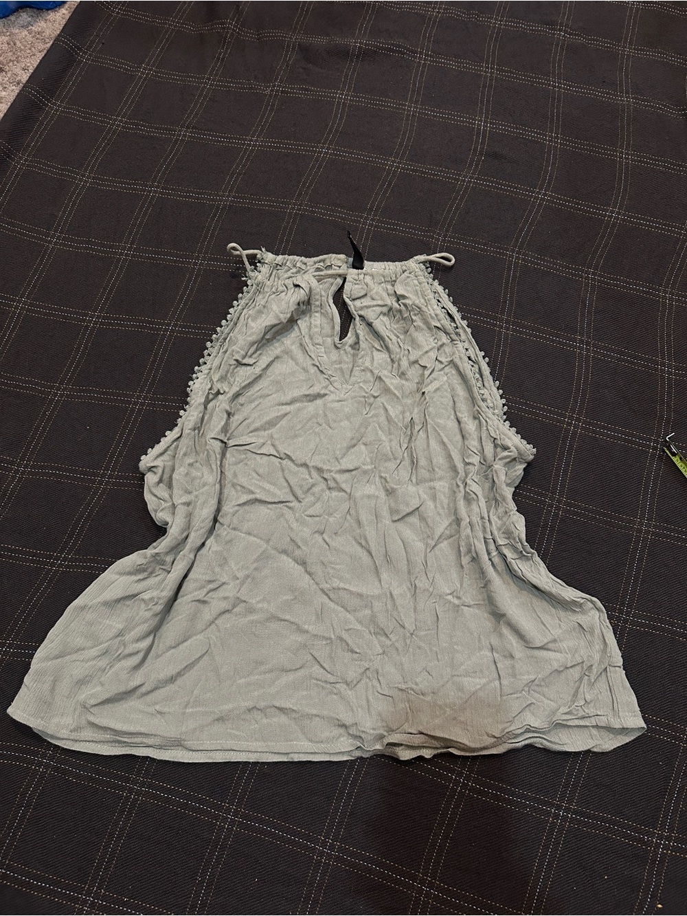 H&M Light Gray Sleeveless Halter Top